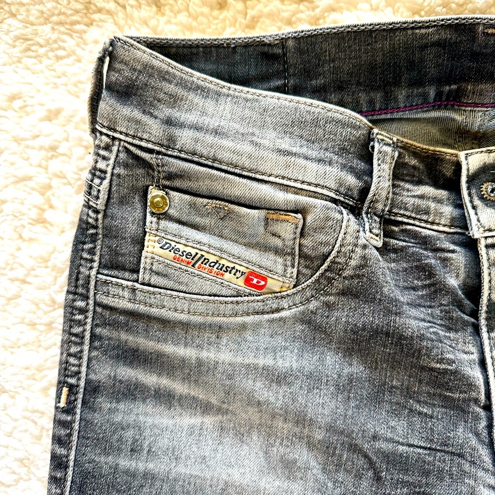 Diesel Women’s Livier Super Slim Jegging